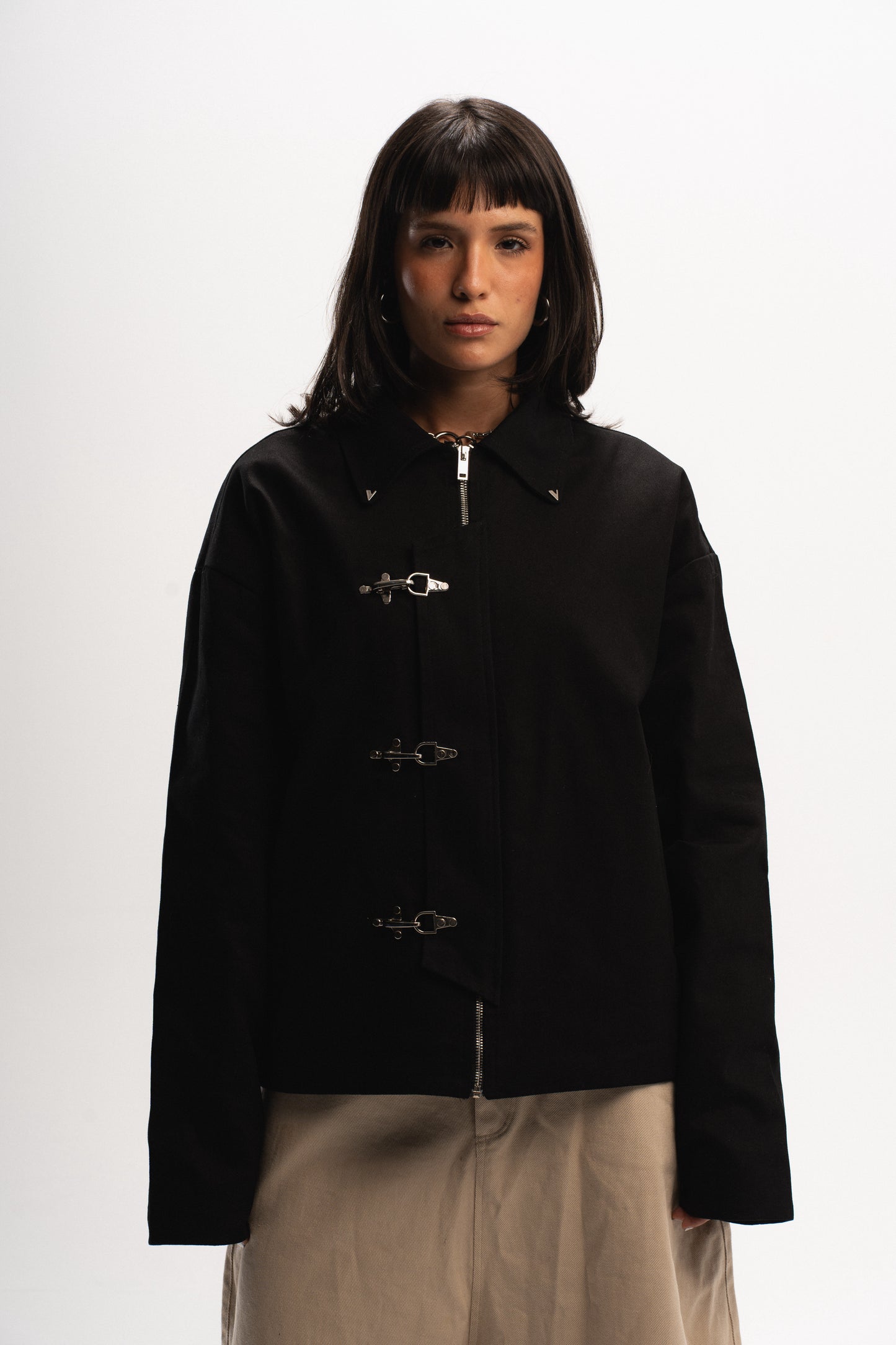 VULAIRE’S CLASP JACKET