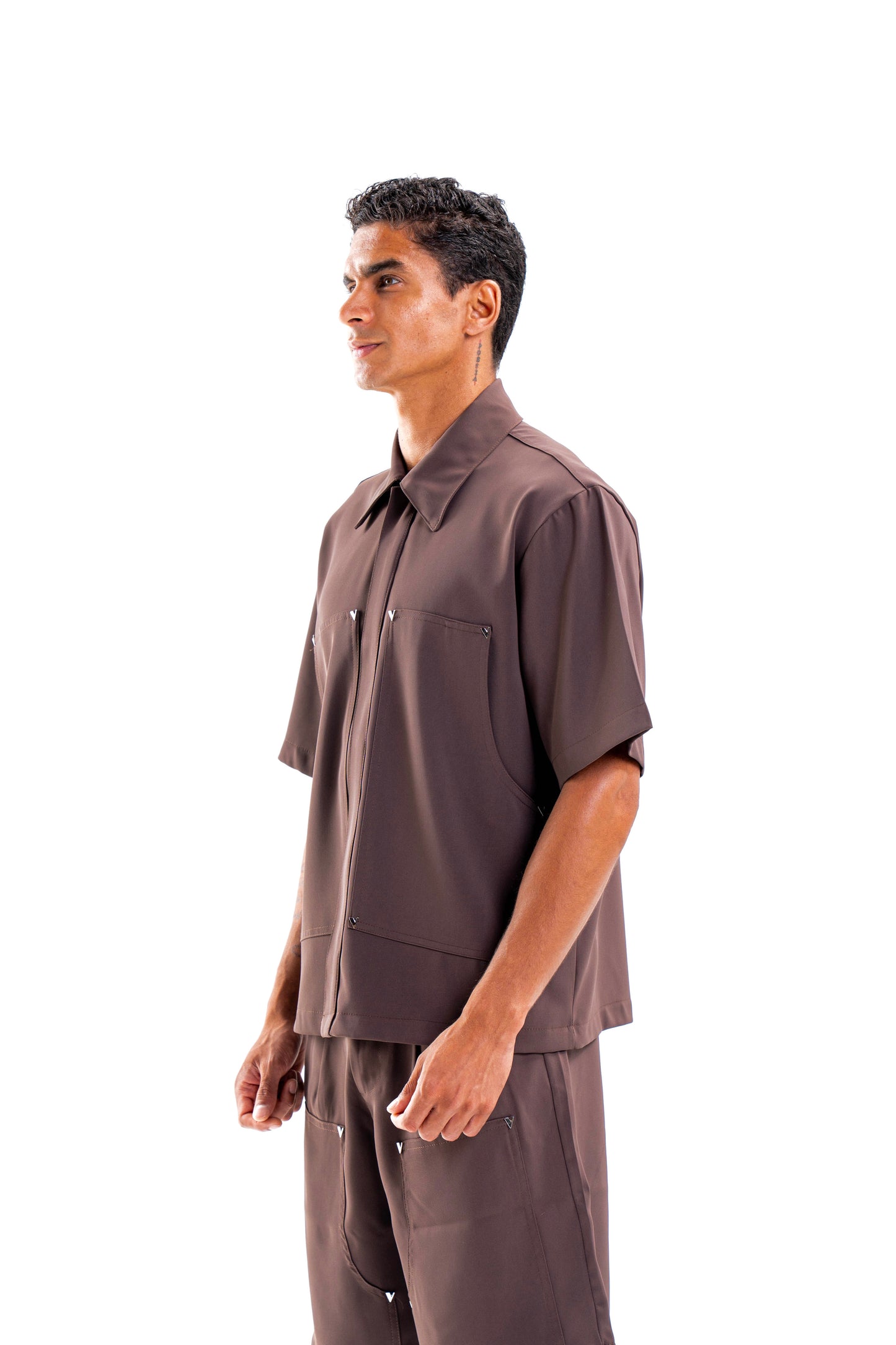 “V” CARPENTER SHIRT IN TAWNY BROWN