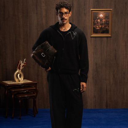 “ V “ KNIT SWEATPANTS BLACK