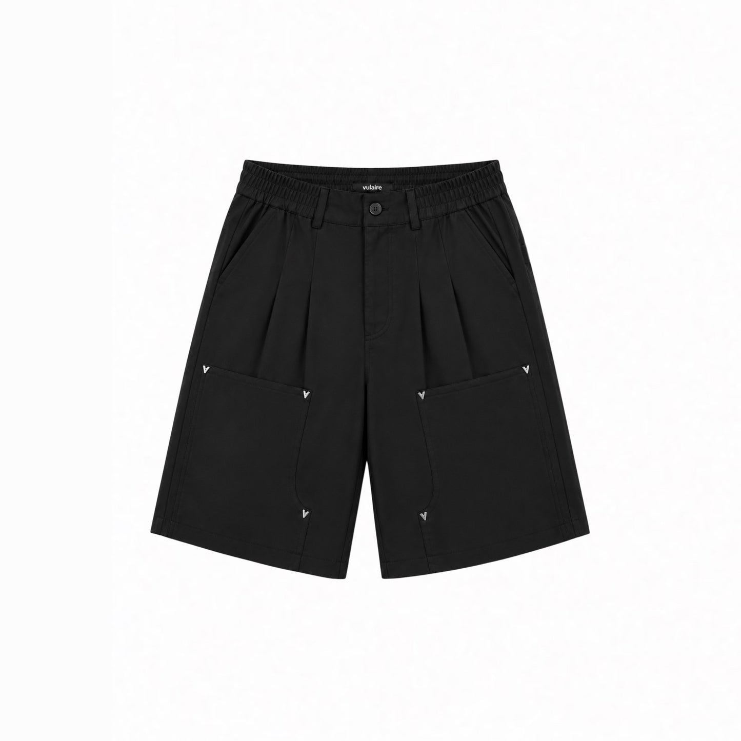PLEATED CARPENTER SHORT IN JET BLACK