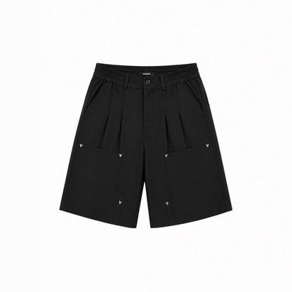 PLEATED CARPENTER SHORT IN JET BLACK
