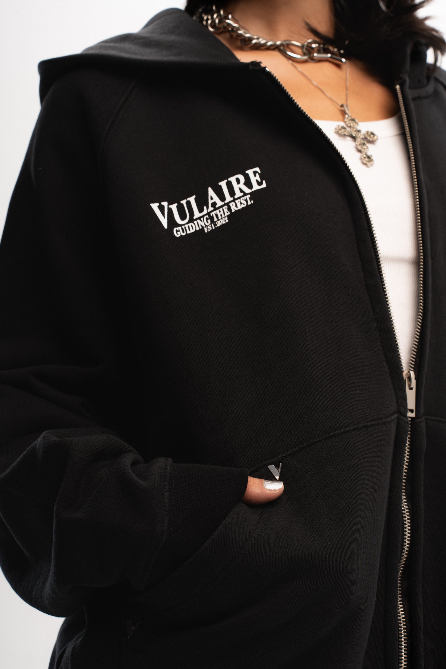 VULAIRE “ GTR “ ZIP-UP HOODIE JET  BLACK